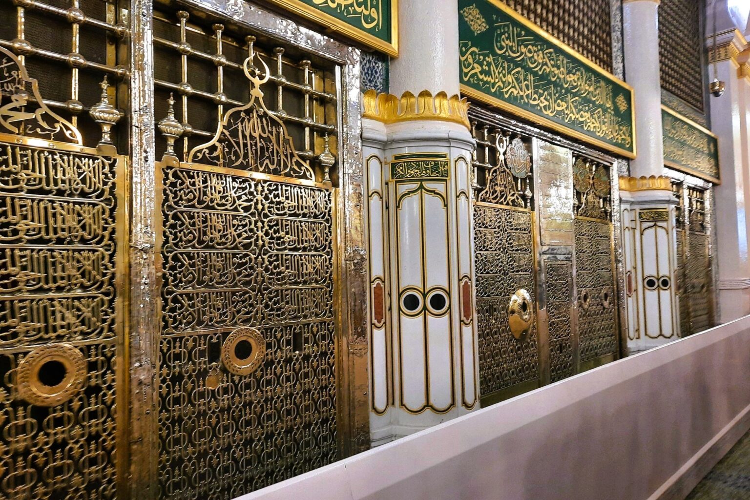 Shg Rasool ROZA-E-RASOOL: The Heart of Masjid al-Nabawi